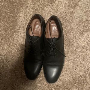 Apartment No.9 Dress Shoes